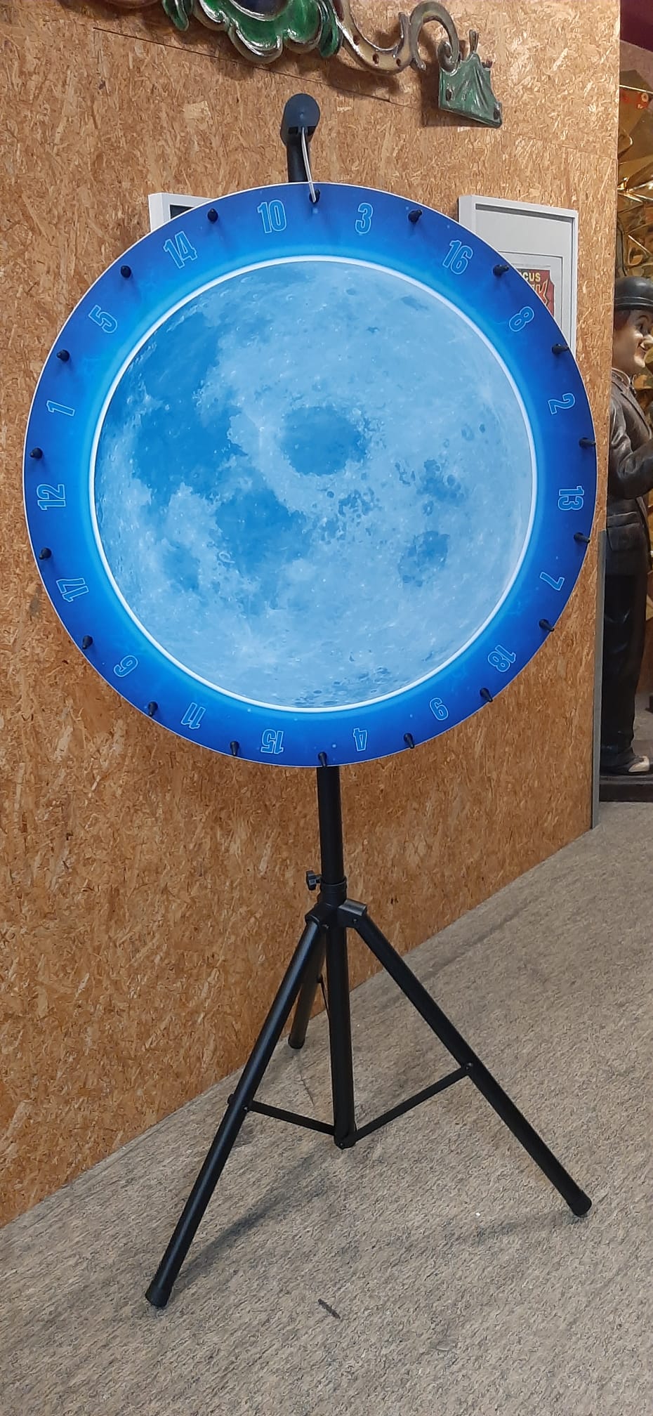 Glücksrad Mond 90 cm – Bild 2