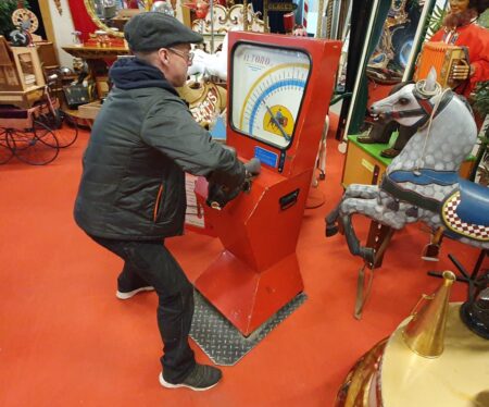 Krafttester Stier mechanisch