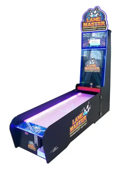 kleine bowlingbahn für den mobilen einsatz.